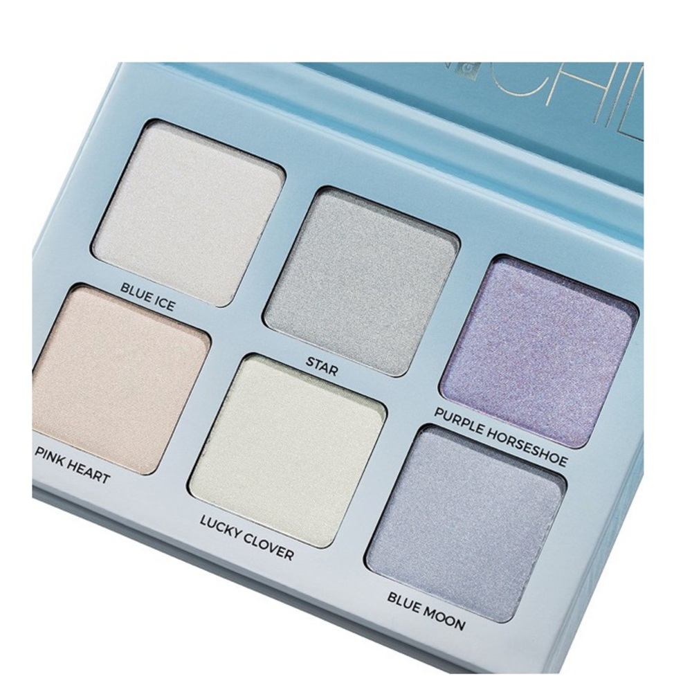Anastasia Beverly Hills
Moonchild Glow Kit - Picture 3 of 3